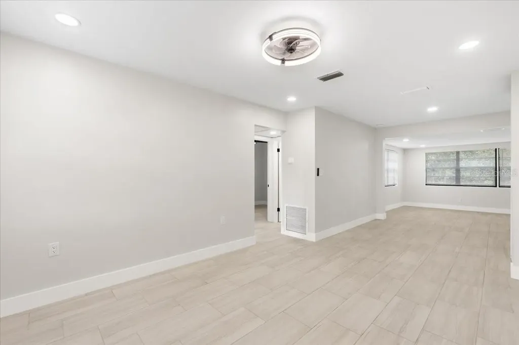 2628 Milton Avenue Kissimmee FL 34741