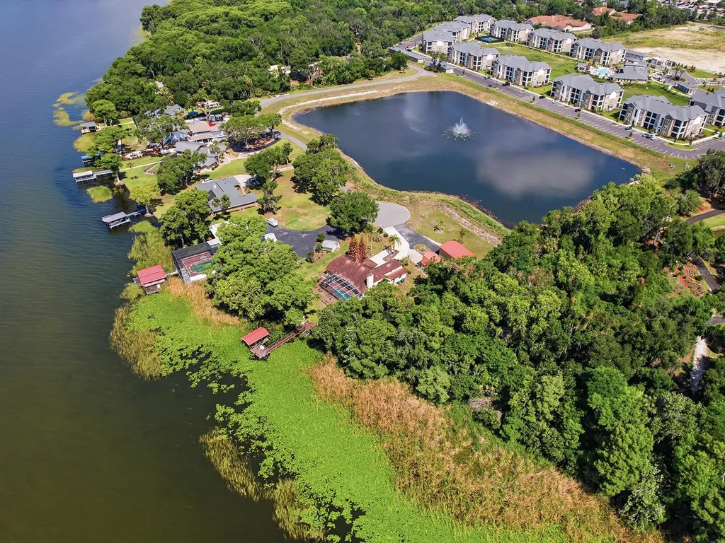 1031 Mellathon Circle Leesburg FL 34748