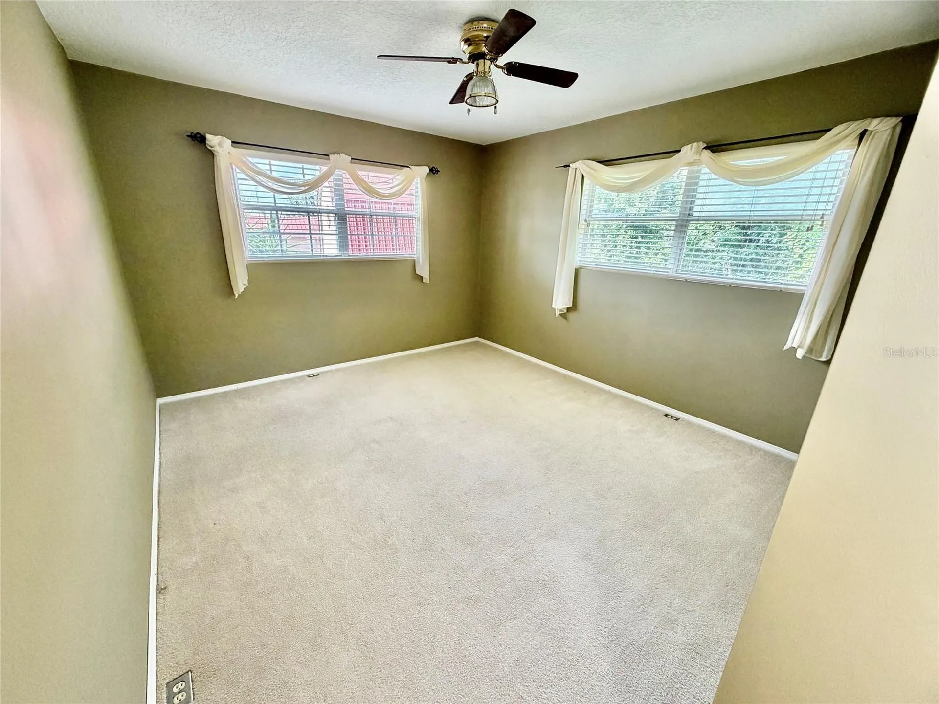 1031 Mellathon Circle Leesburg FL 34748