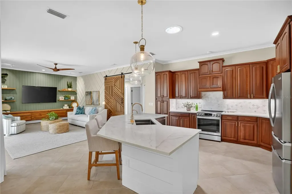 3301 Lakeside Circle Parrish FL 34219