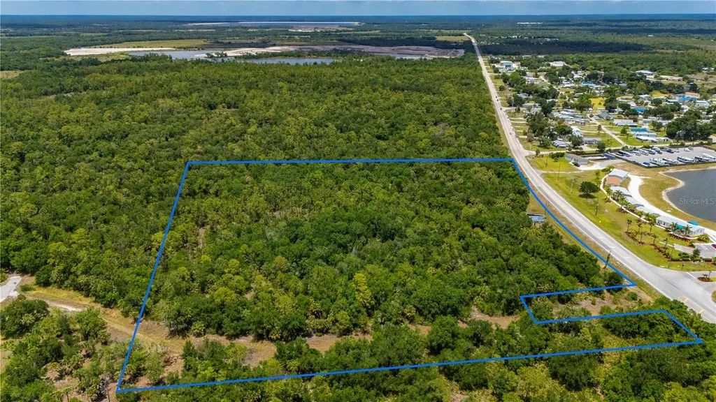SW Co Road 769 Lake Suzy FL 34269