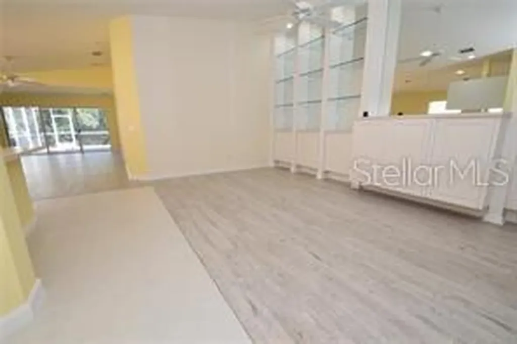 8004 Camminare Drive Sarasota FL 34238
