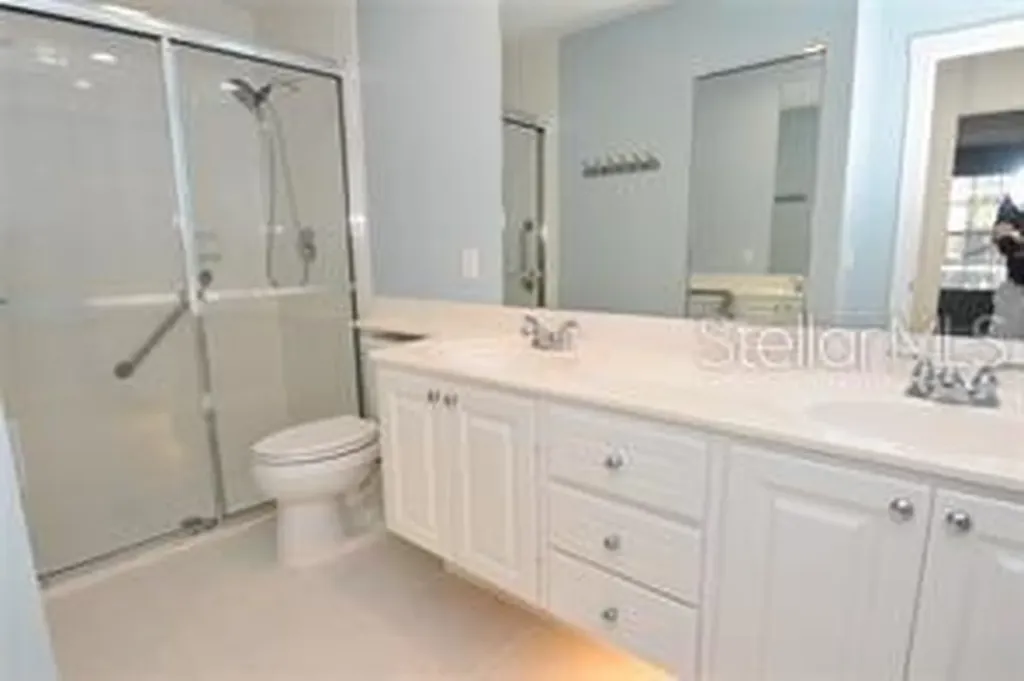 8004 Camminare Drive Sarasota FL 34238