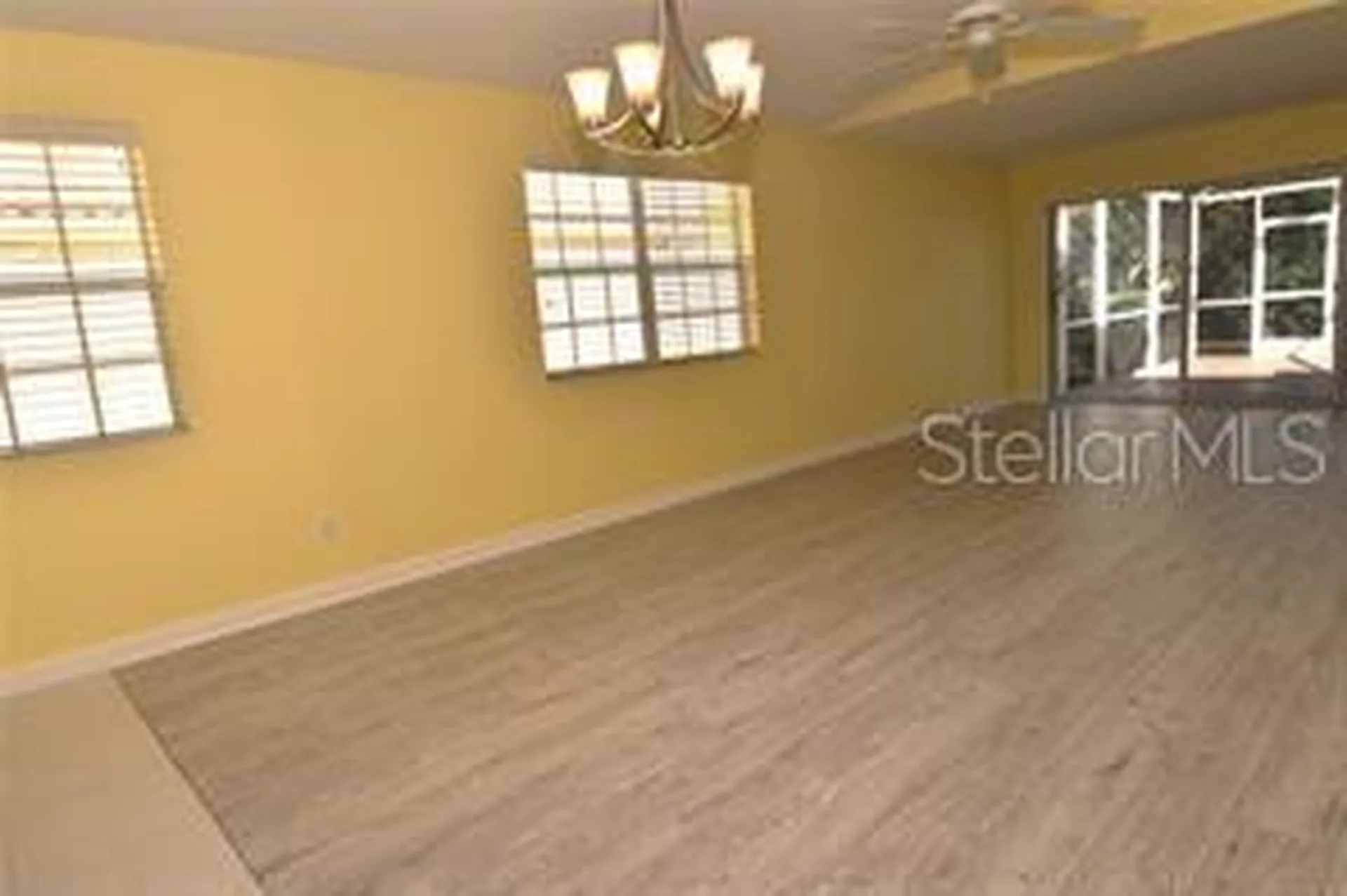 8004 Camminare Drive Sarasota FL 34238