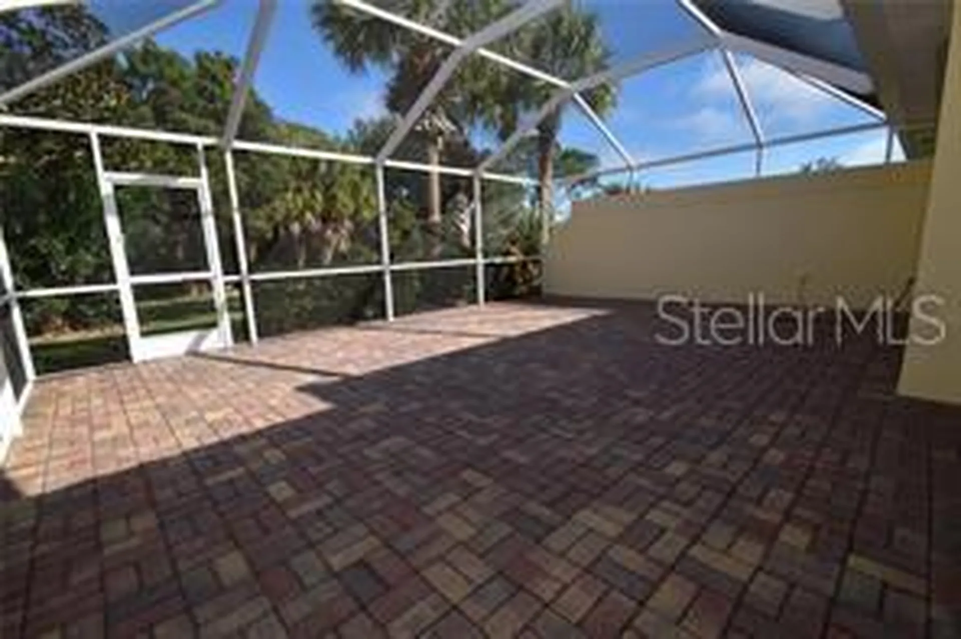 8004 Camminare Drive Sarasota FL 34238