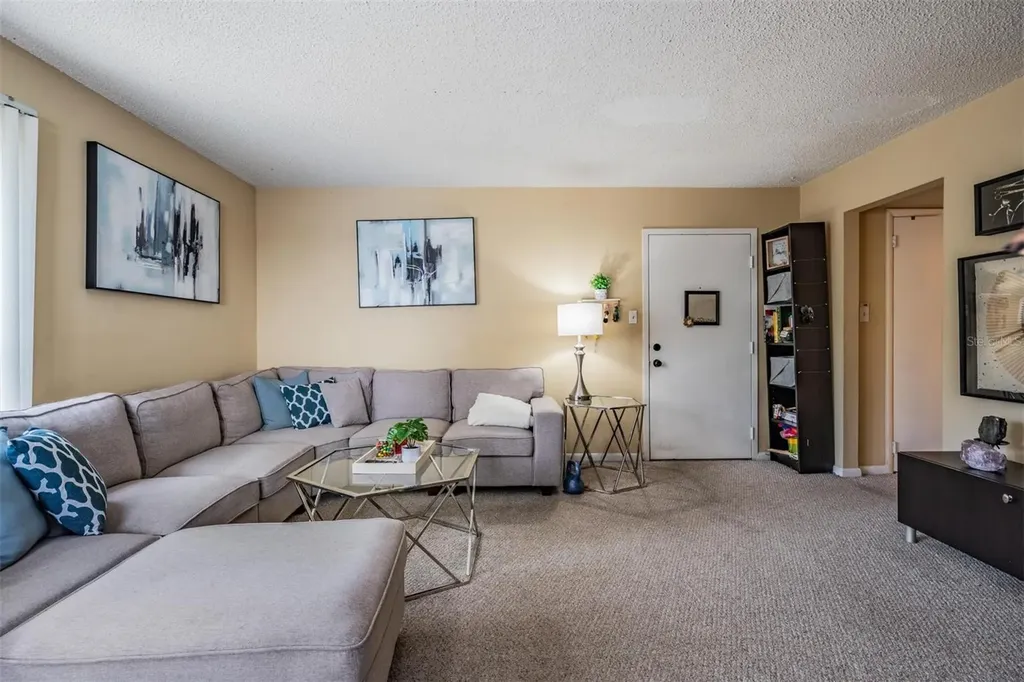 2109 W De Leon Street Tampa FL 33606