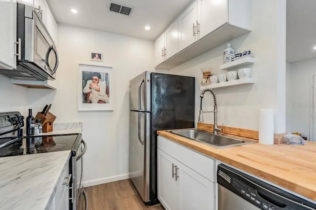 2109 W De Leon Street Tampa FL 33606
