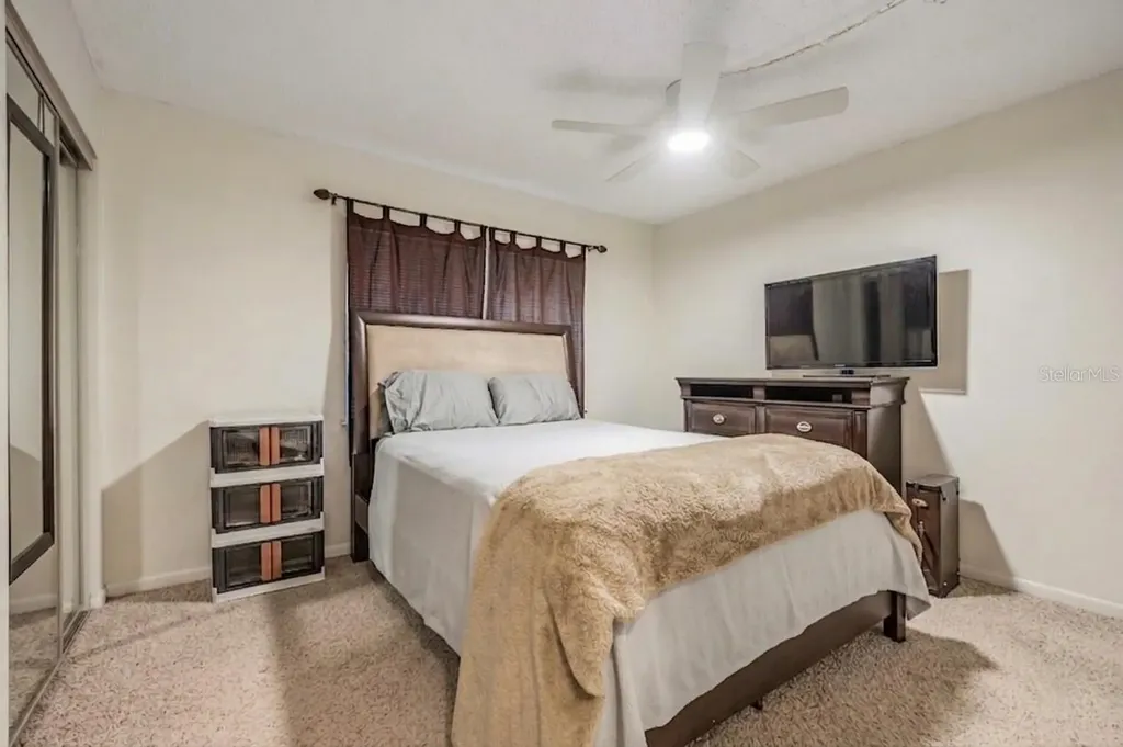 2109 W De Leon Street Tampa FL 33606
