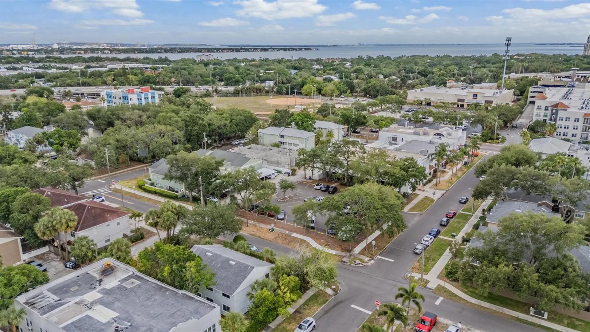 2109 W De Leon Street Tampa FL 33606