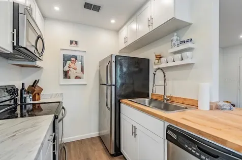 2109 W De Leon Street Tampa FL 33606