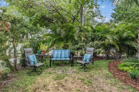 2109 W De Leon Street Tampa FL 33606