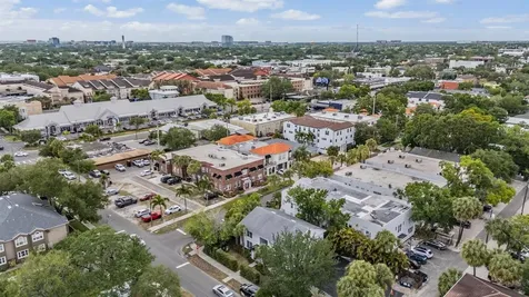 2109 W De Leon Street Tampa FL 33606