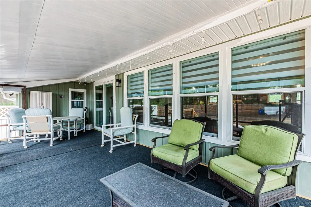 5233 Hill Drive Zephyrhills FL 33542