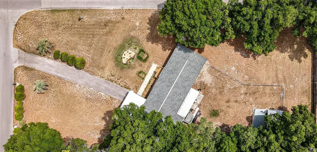 5233 Hill Drive Zephyrhills FL 33542