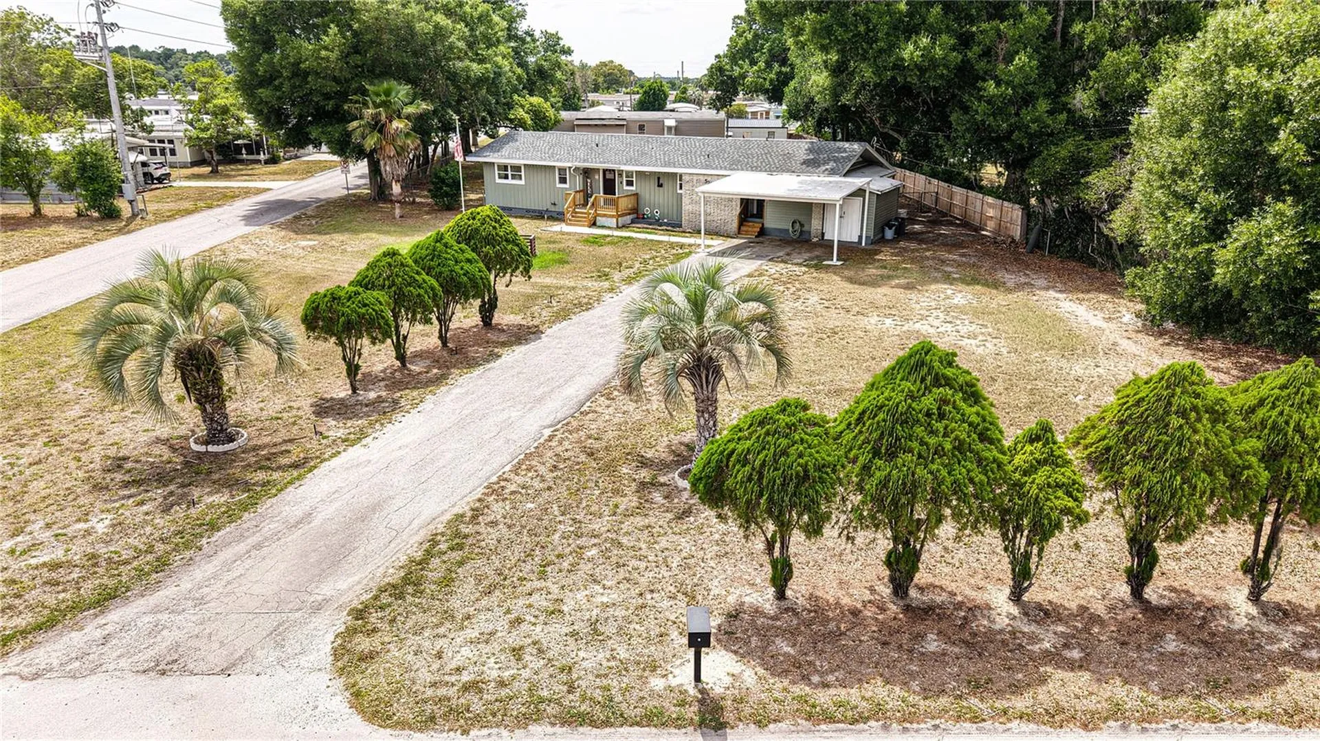 5233 Hill Drive Zephyrhills FL 33542