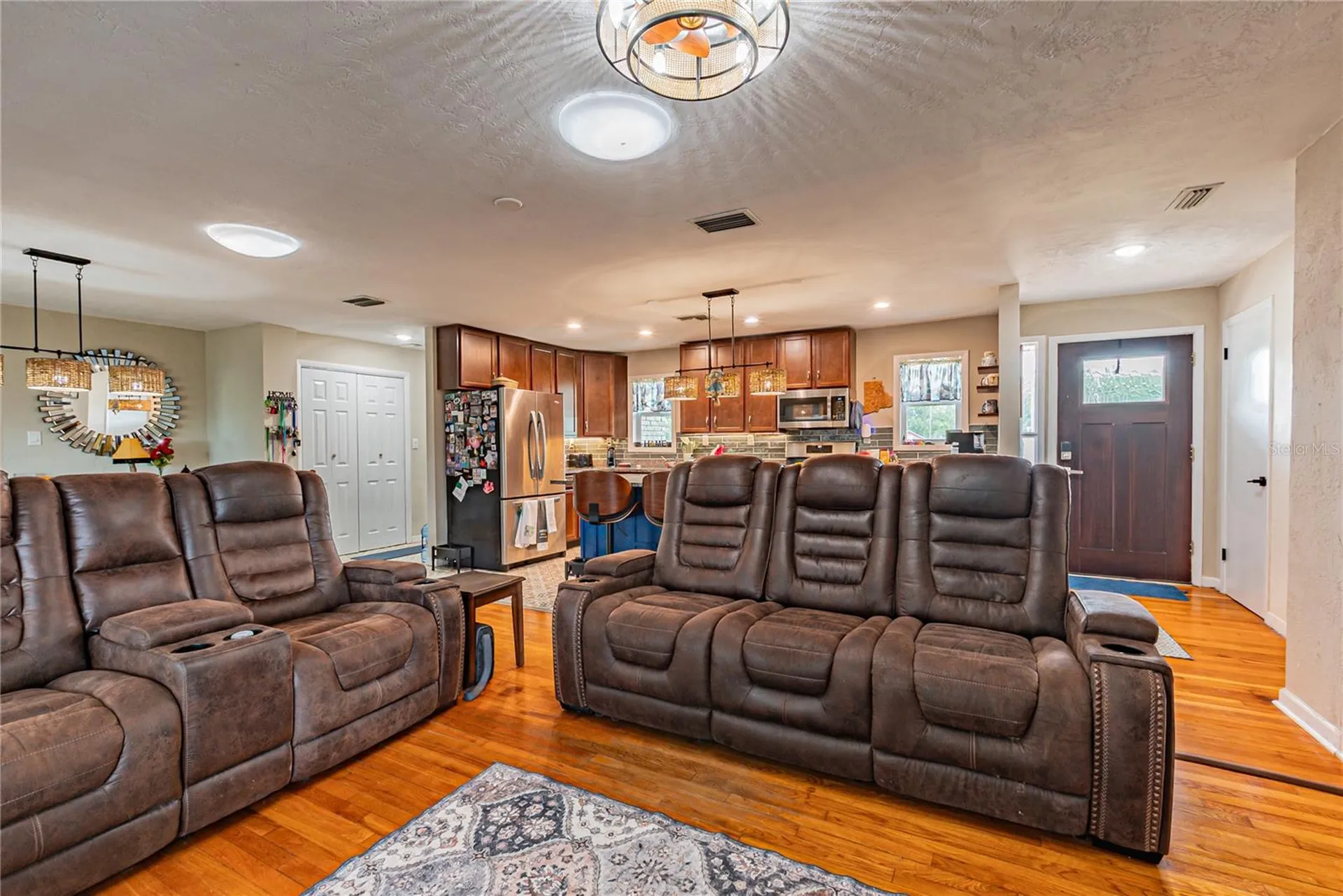 5233 Hill Drive Zephyrhills FL 33542