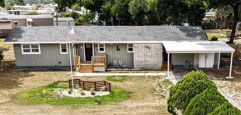 5233 Hill Drive Zephyrhills FL 33542