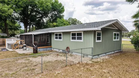 5233 Hill Drive Zephyrhills FL 33542