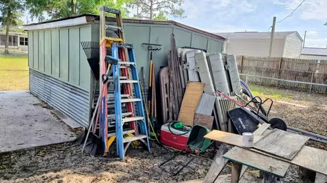 5233 Hill Drive Zephyrhills FL 33542