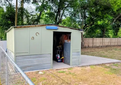 5233 Hill Drive Zephyrhills FL 33542