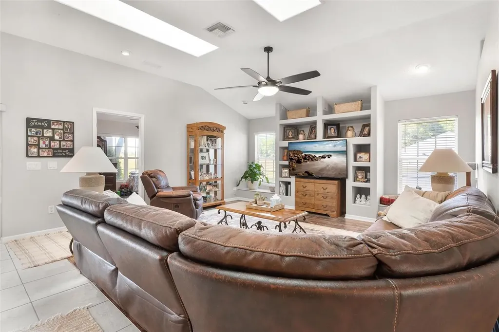 1027 Urico Golf Road Lady Lake FL 32159