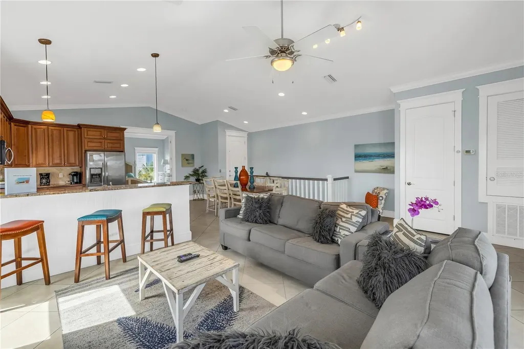 105 4th Street S Bradenton Beach FL 34217