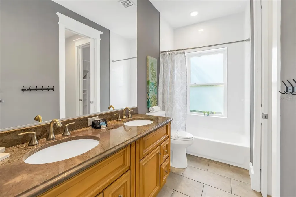 105 4th Street S Bradenton Beach FL 34217