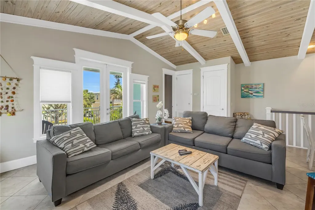 105 4th Street S Bradenton Beach FL 34217