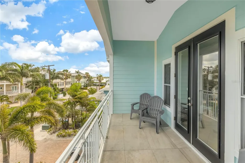 105 4th Street S Bradenton Beach FL 34217