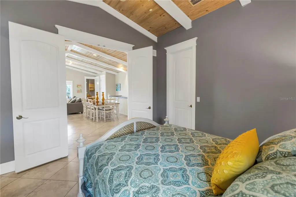 105 4th Street S Bradenton Beach FL 34217