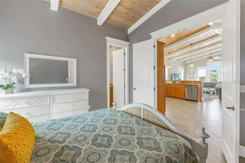 105 4th Street S Bradenton Beach FL 34217