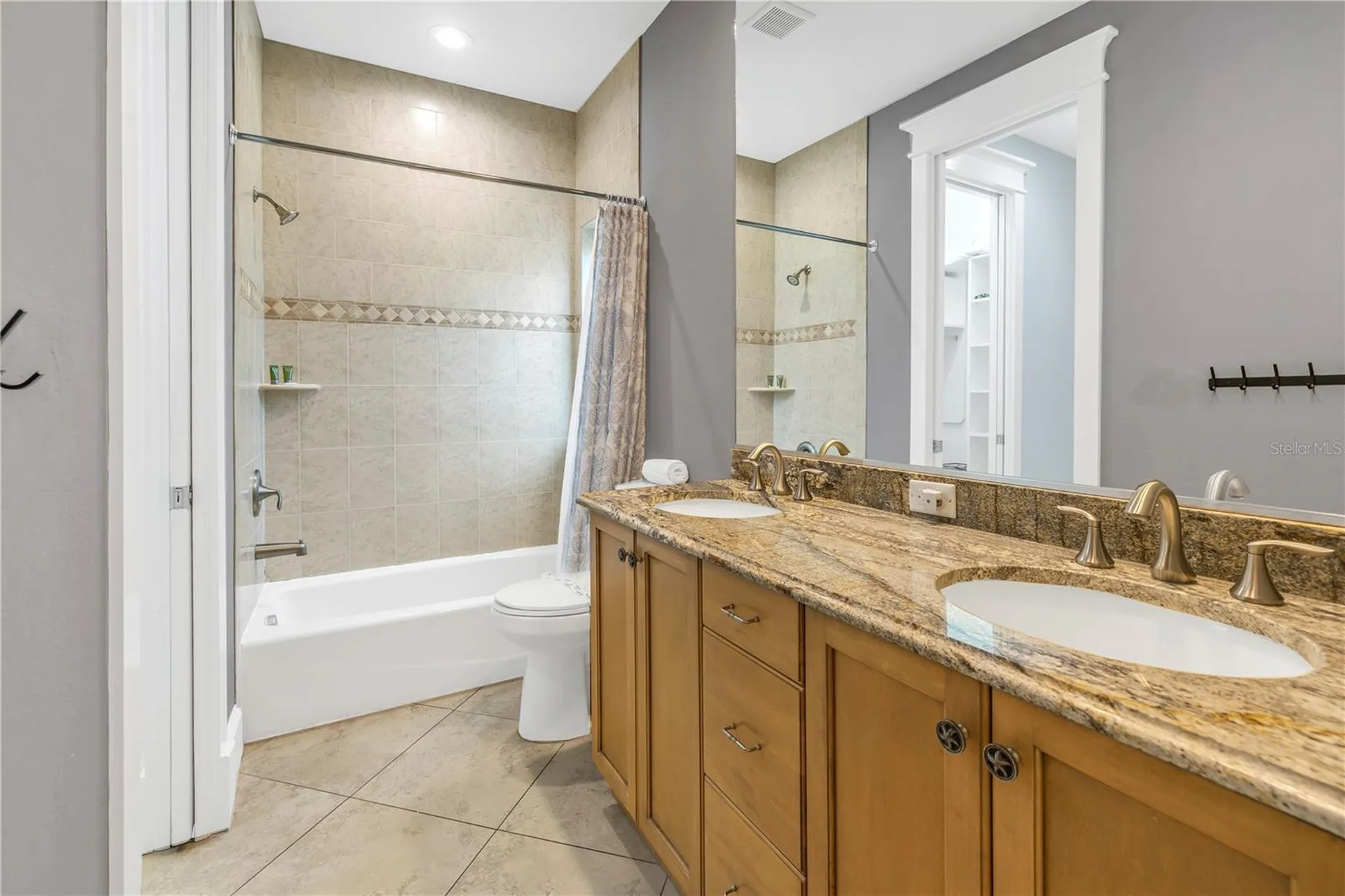 105 4th Street S Bradenton Beach FL 34217