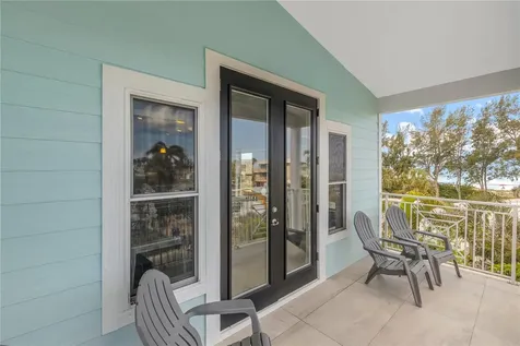 105 4th Street S Bradenton Beach FL 34217