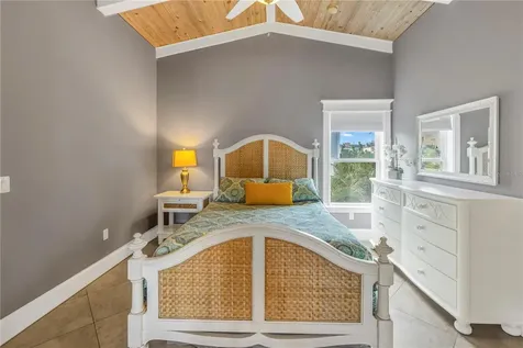 105 4th Street S Bradenton Beach FL 34217