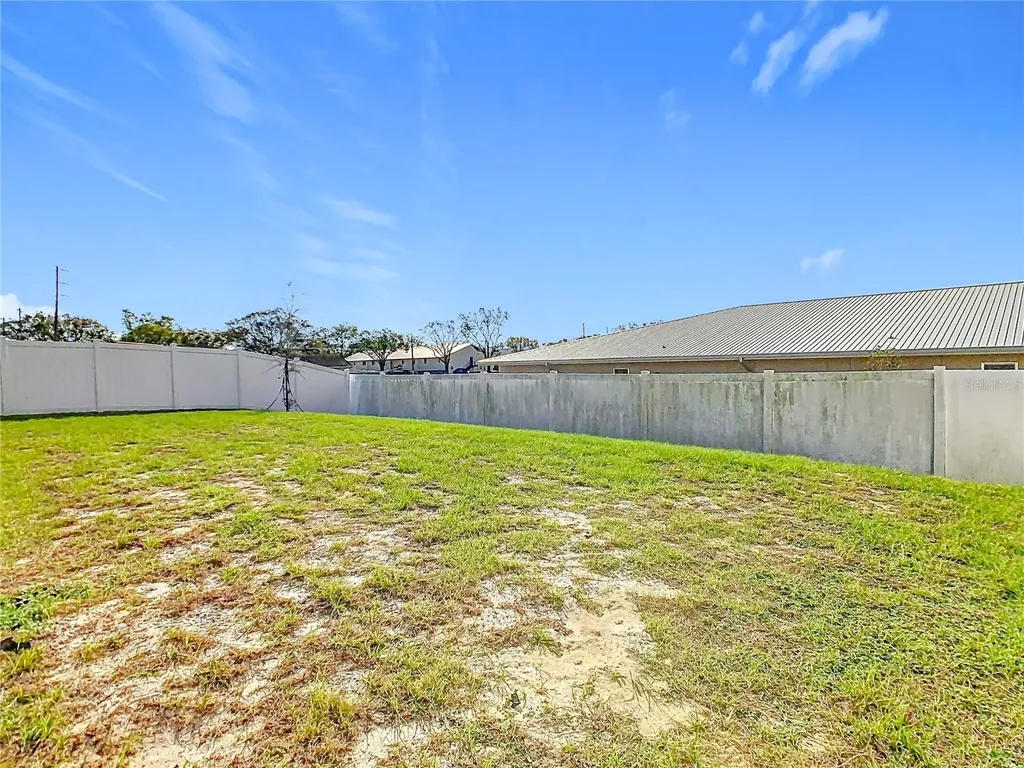 456 Hilltop Drive Lake Wales FL 33853