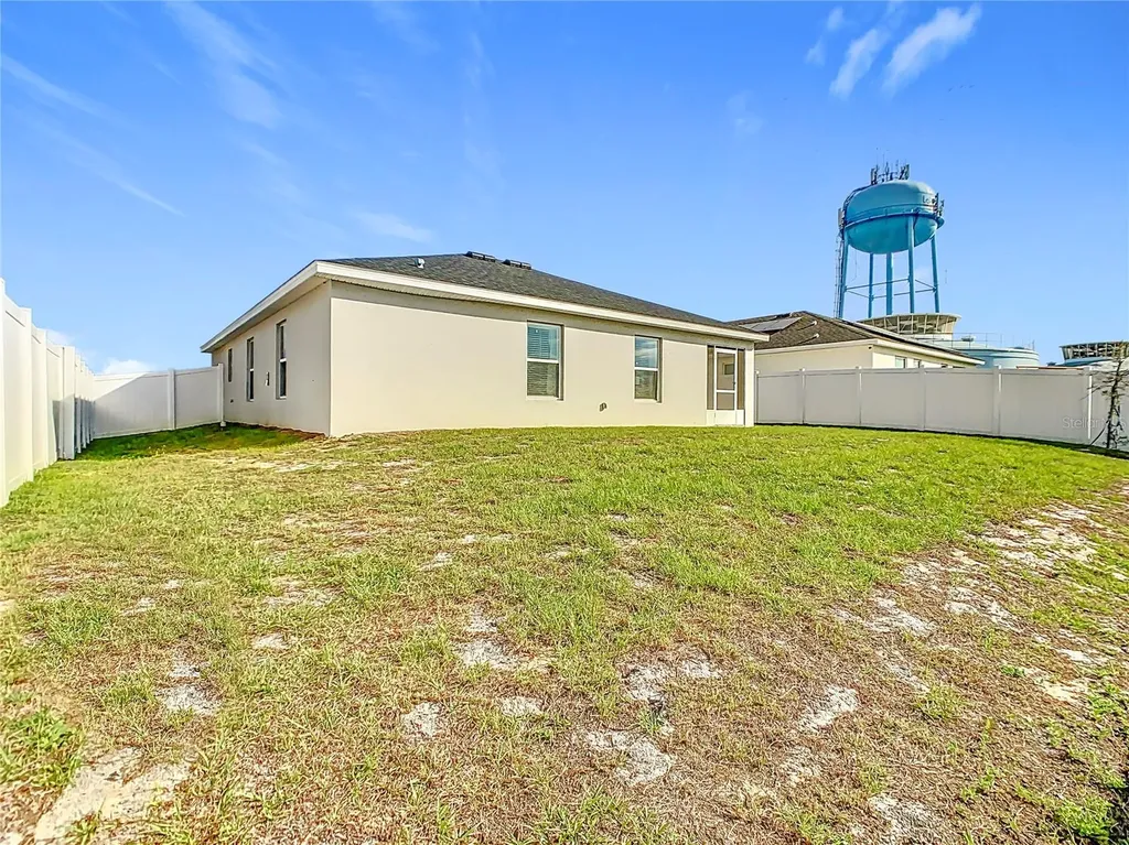 456 Hilltop Drive Lake Wales FL 33853