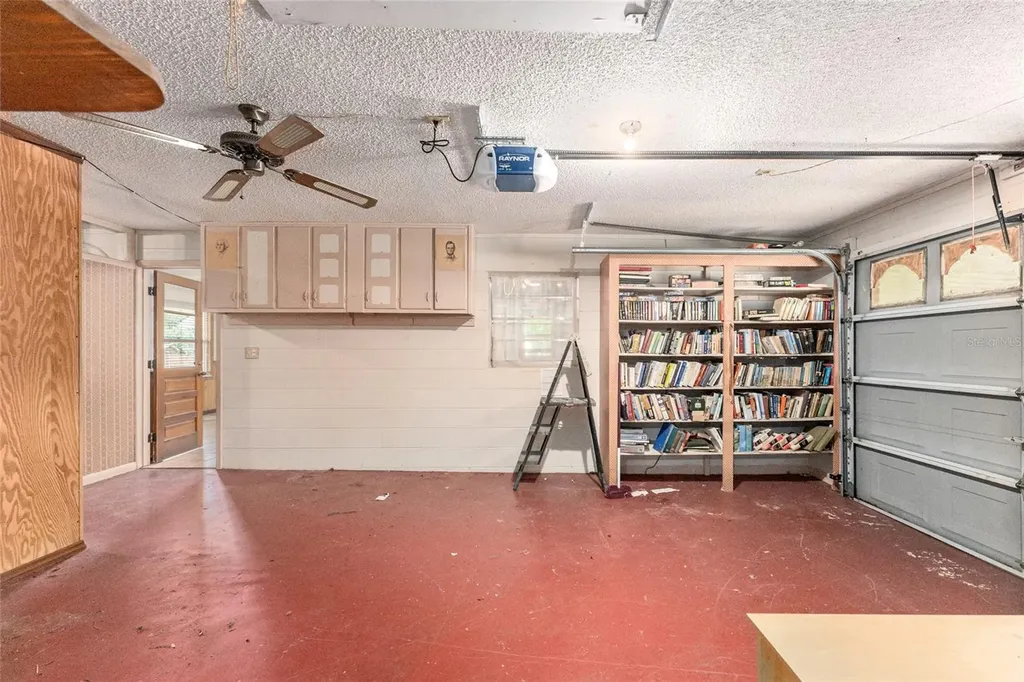 927 S Val Drive Inverness FL 34450