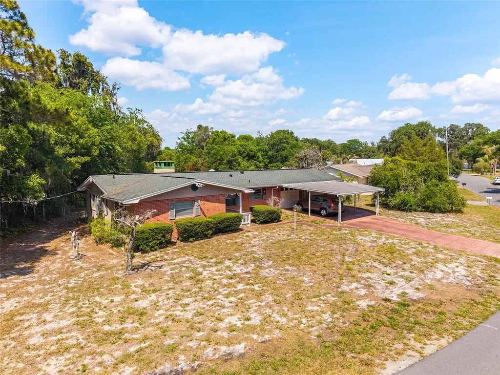 927 S Val Drive Inverness FL 34450