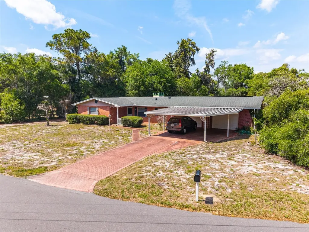 927 S Val Drive Inverness FL 34450