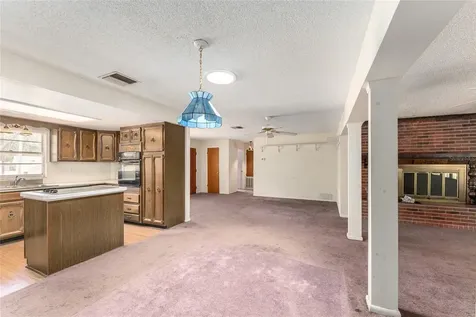 927 S Val Drive Inverness FL 34450