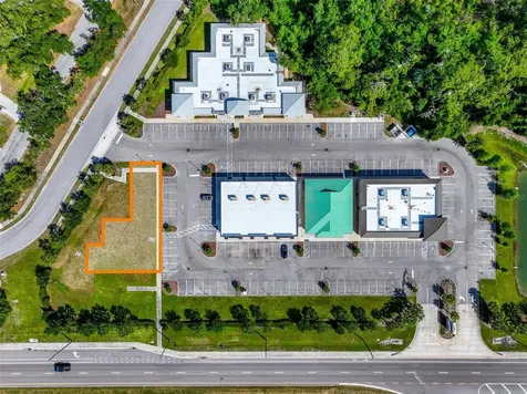 10030 Us Highway 301 N Parrish FL 34219