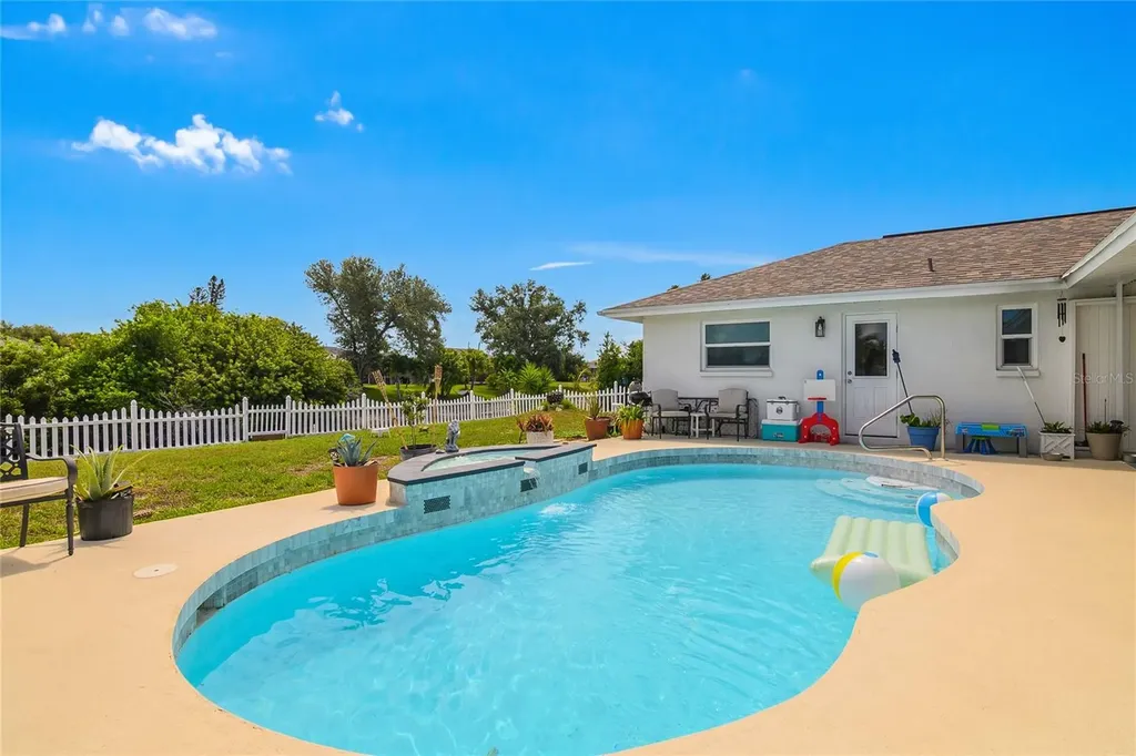 257 Bunker Road Rotonda West FL 33947