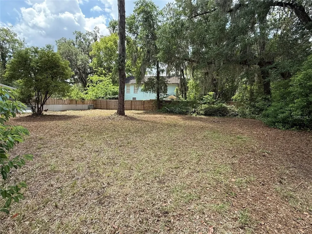 NE 8th Avenue Gainesville FL 32601
