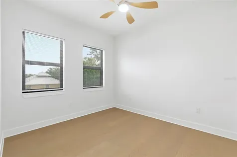 1090 Main Street Safety Harbor FL 34695