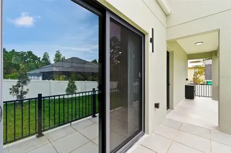 1090 Main Street Safety Harbor FL 34695
