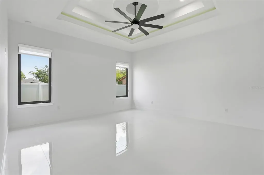 7013 N Clearview Avenue Tampa FL 33614