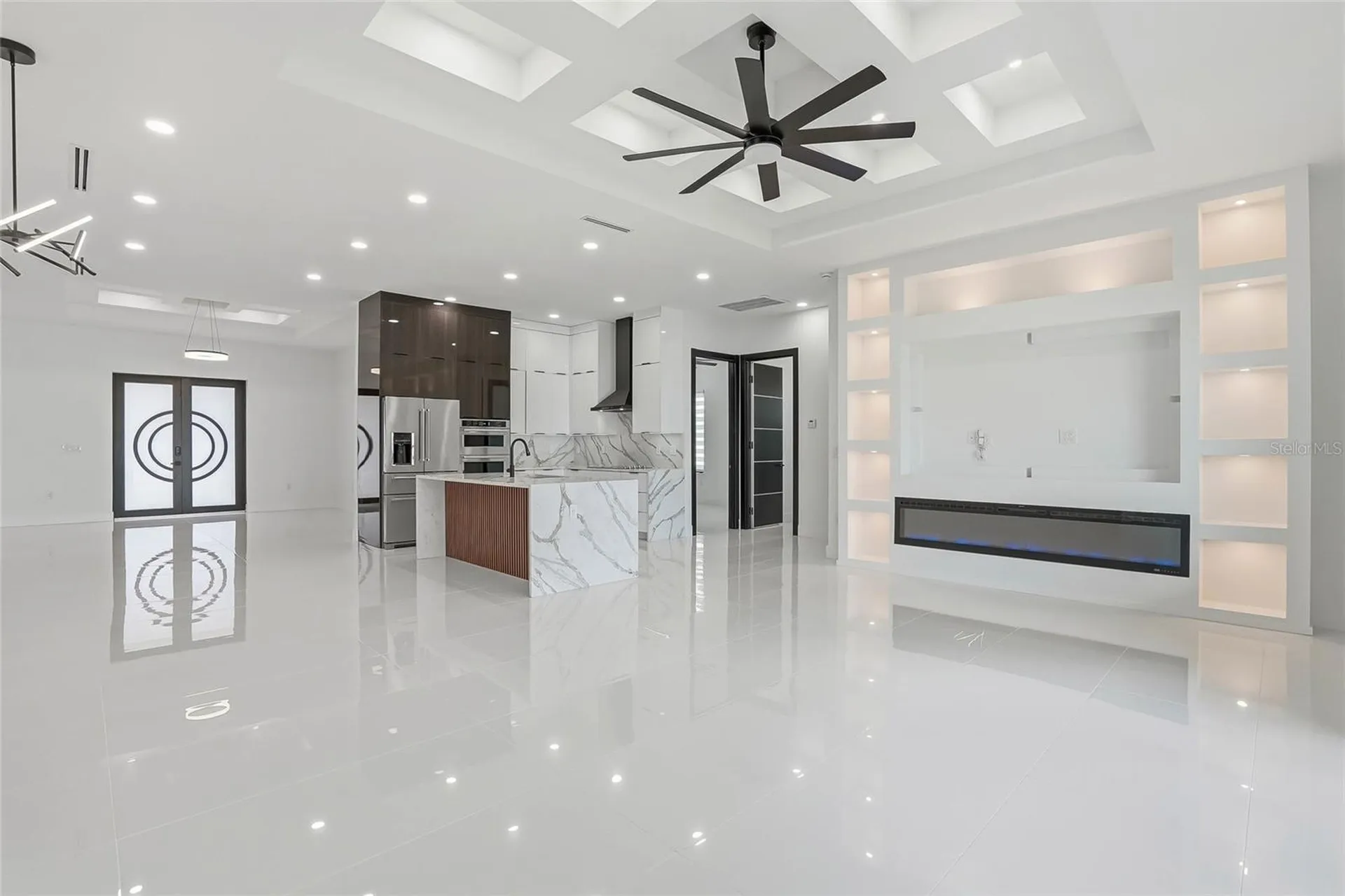 7013 N Clearview Avenue Tampa FL 33614