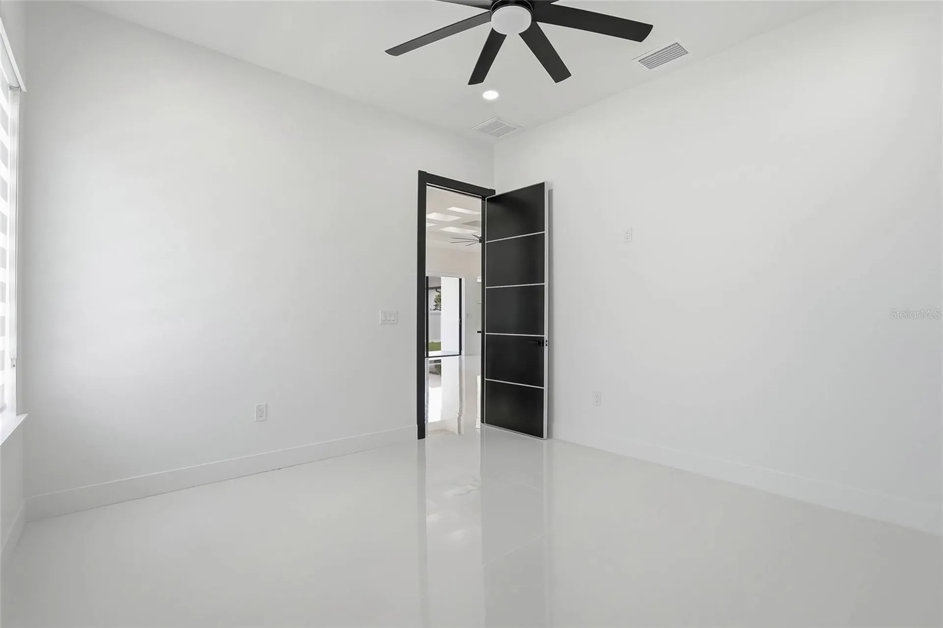 7013 N Clearview Avenue Tampa FL 33614