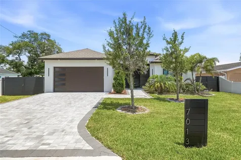 7013 N Clearview Avenue Tampa FL 33614