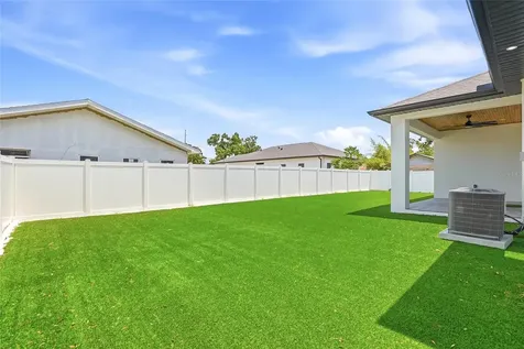 7013 N Clearview Avenue Tampa FL 33614